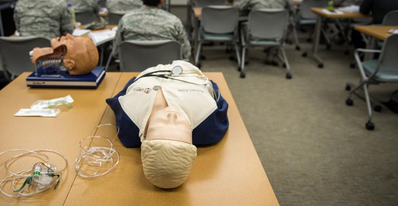 Quick Insights On Choosing CPR Manikins - Mannequin Mall