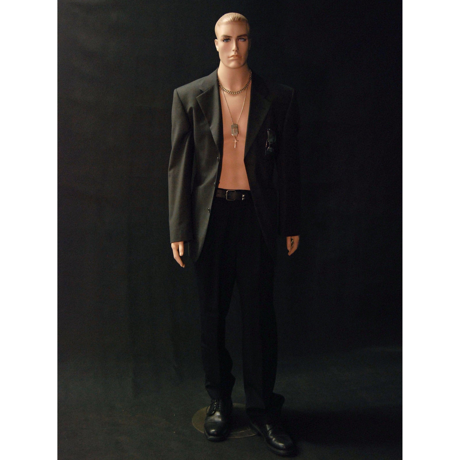 Male Realistic Mannequin MM-7001F2 - Mannequin Mall