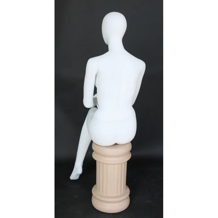 Egghead Female Sitting Mannequin MM-SFW77E-WT