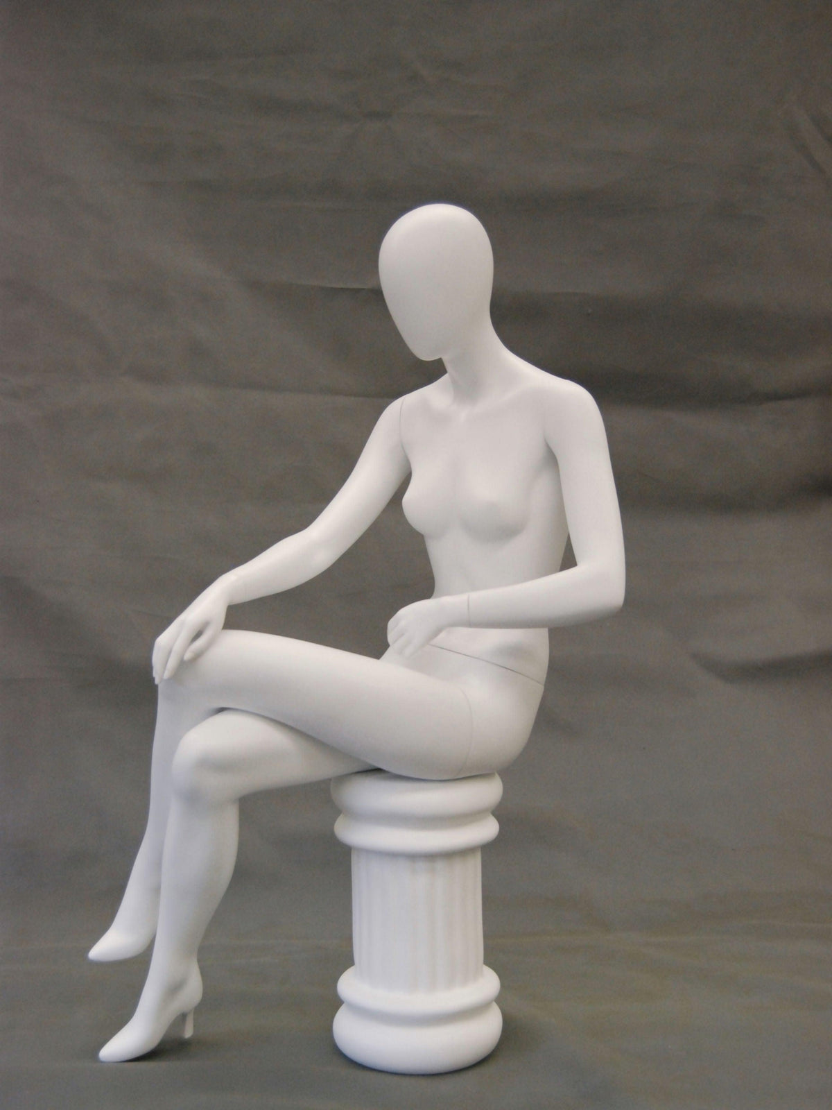 Egghead Female Sitting Mannequin MM-RGS9W - Mannequin Mall