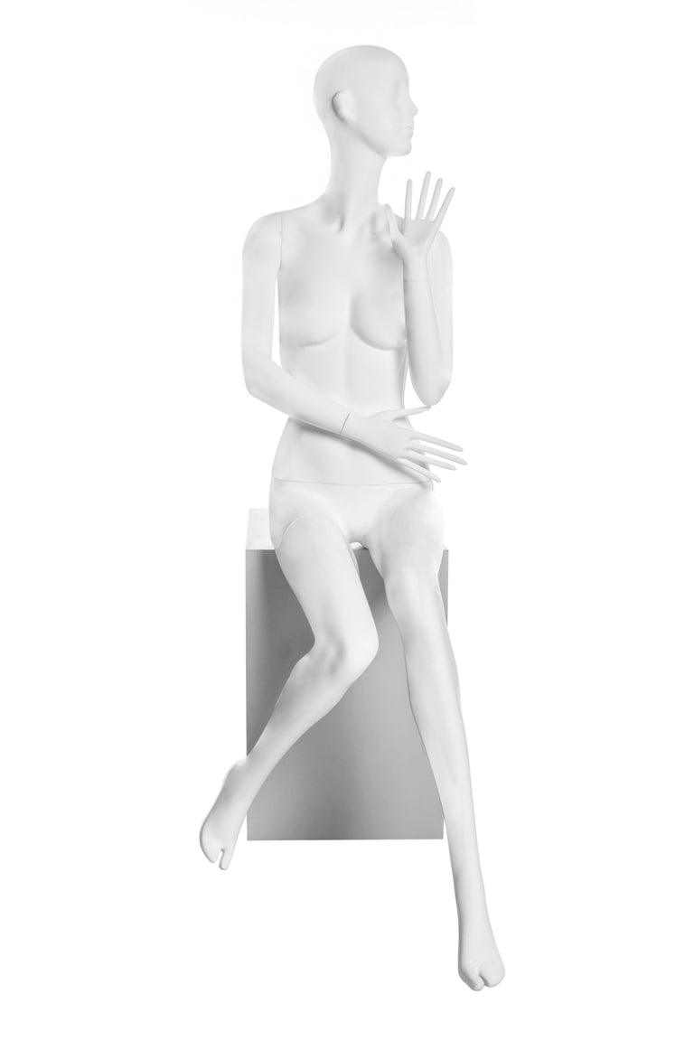 Female Abstract Mannequin MM-LUCY3 - Mannequin Mall
