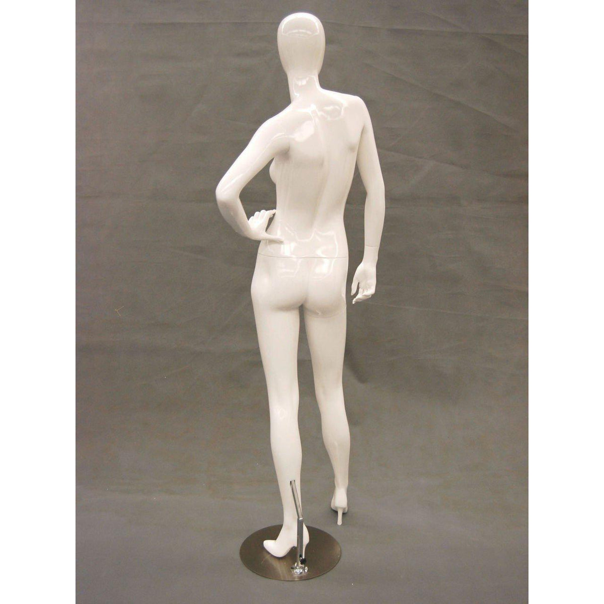 Egghead Female Mannequin MM-RGS7W1 (Built In Heel) - Mannequin Mall