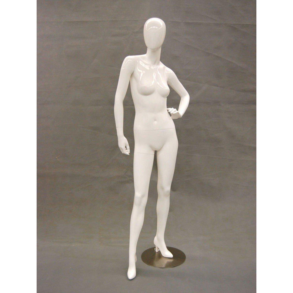 Egghead Female Mannequin MM-RGS7W1 (Built In Heel) - Mannequin Mall