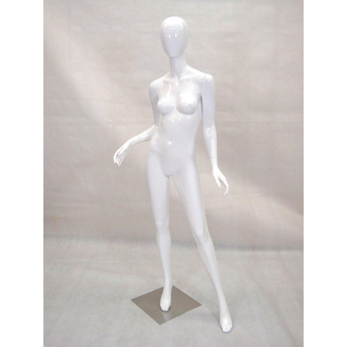 Egghead Female Mannequin MM-A2W1 - Mannequin Mall
